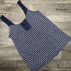 Liz Claiborne Lace Strap Tank Top Size M